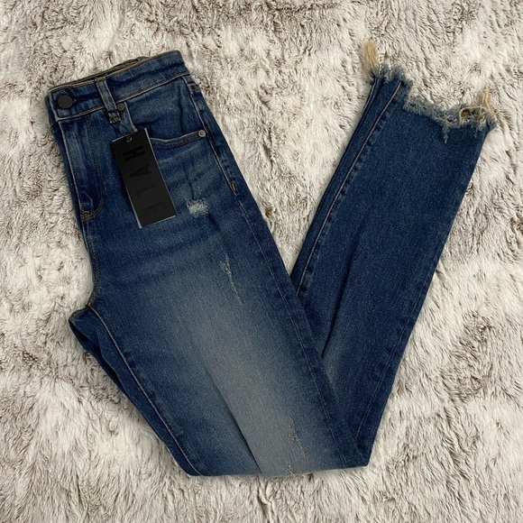 Women Straight Leg Jeans | HALE Jeans Size 25 | High Rise Straight Leg Jeans - Picture 8 of 14
